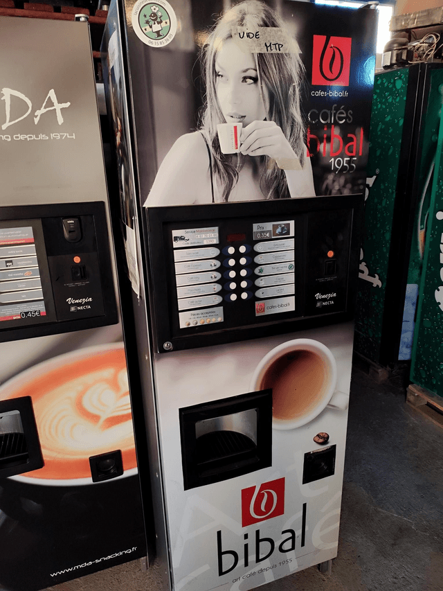 Distributeur de café Necta Venezia 