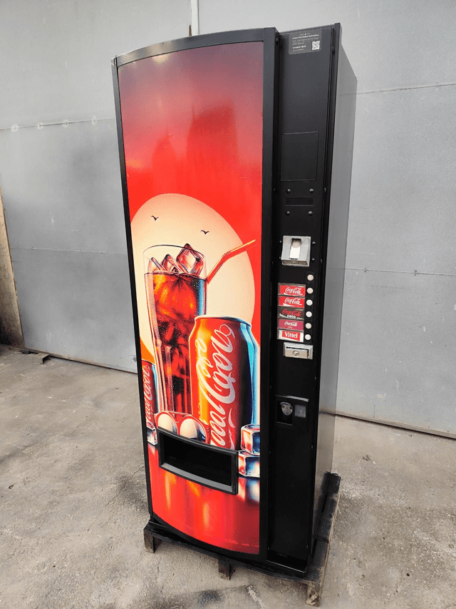Distributeur de boissons fraîches Vendo